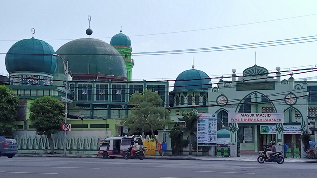 Tempat Wisata Religi Masjid Di Surabaya Paling Populer One Mobil