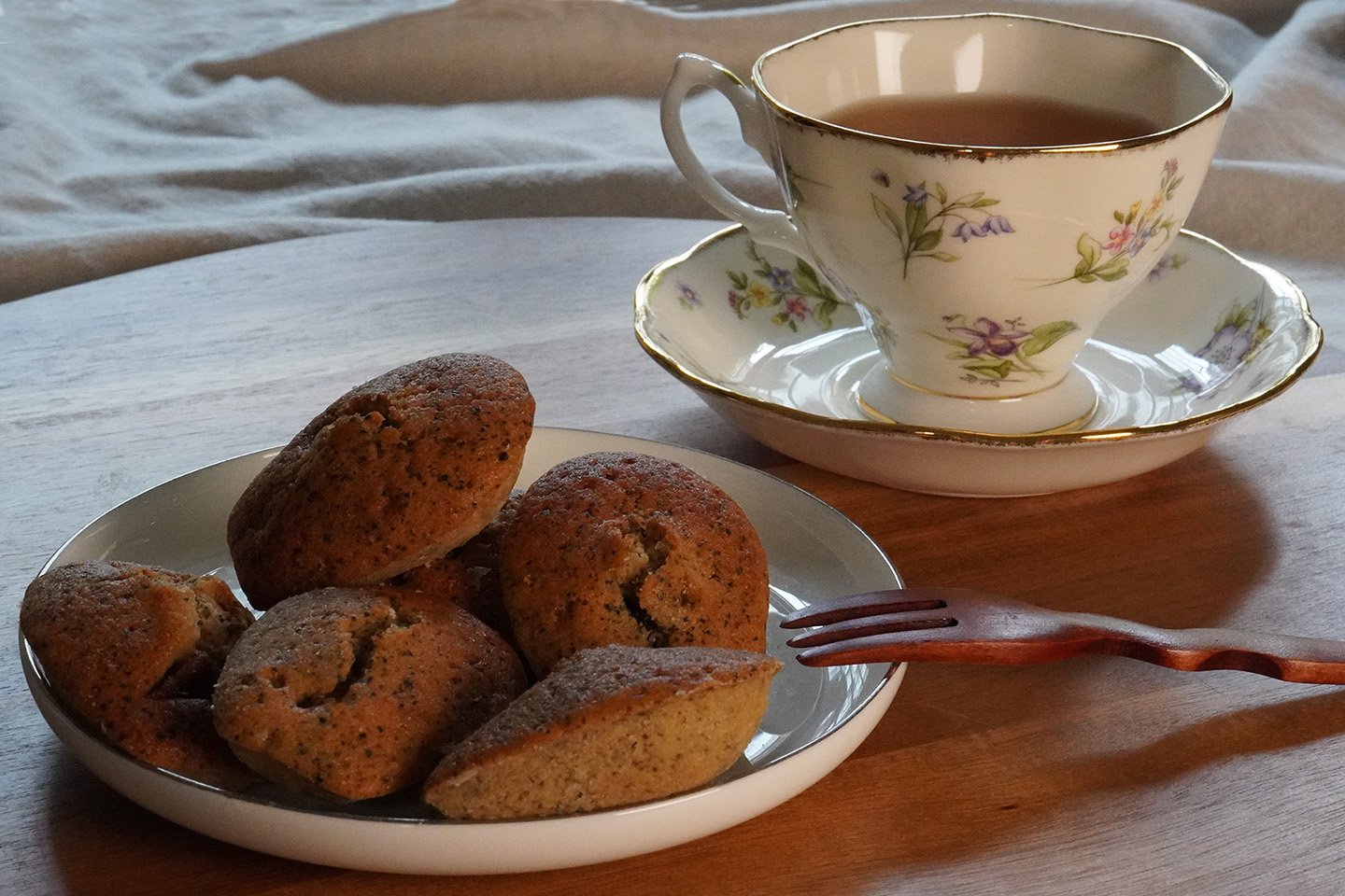 earlgrey madeleines with tea