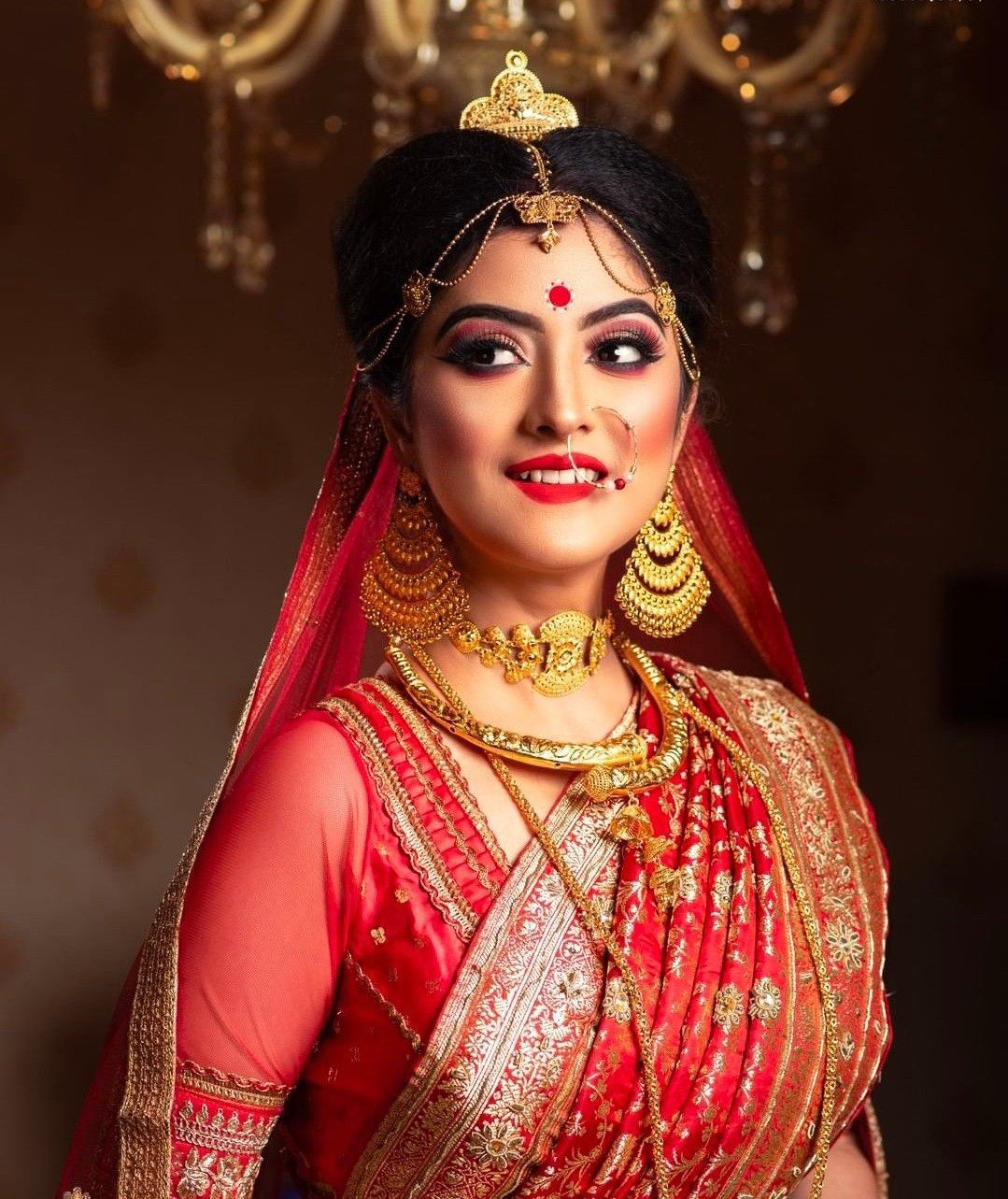 Top 15 Bengali Bride Mukut Designs for the Most Beautiful Look