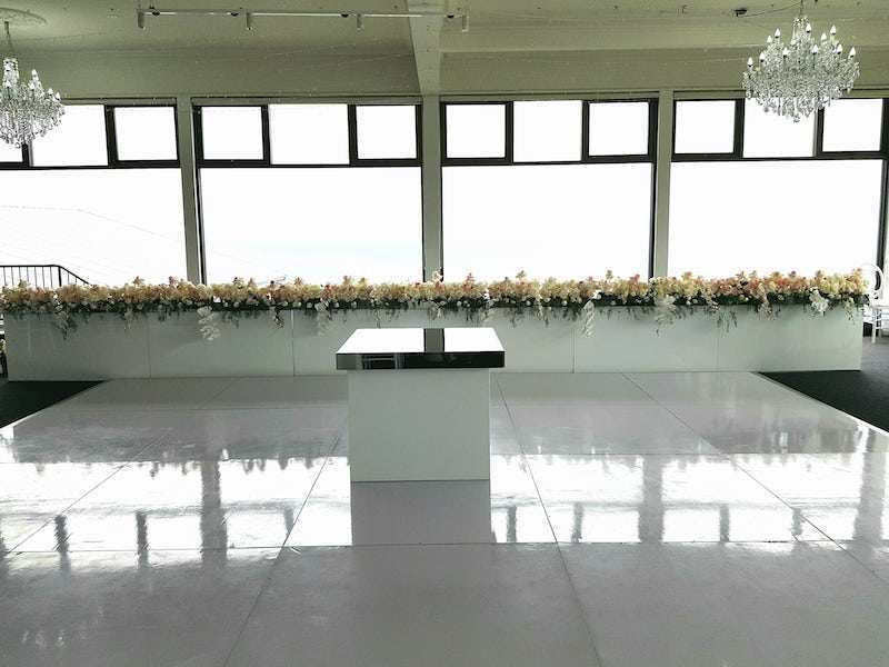 White Gloss Dance Floor Panorama House with Bridal Table